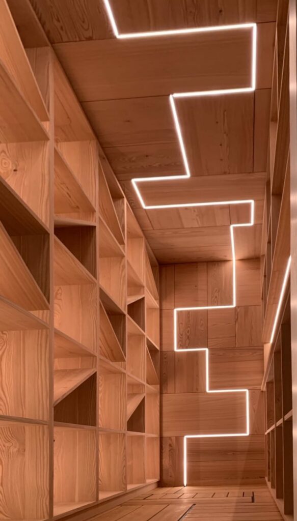 cave à vin avec une lumière douce avec bouteilles